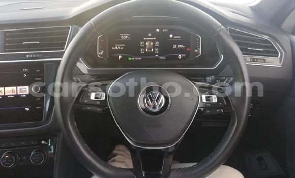 اشتري مستعمل Volkswagen Tiguan White سيارة في Maputsoa في Leribe اشتري مستعمل Volkswagen Tiguan White سيارة في Maputsoa في Leribe