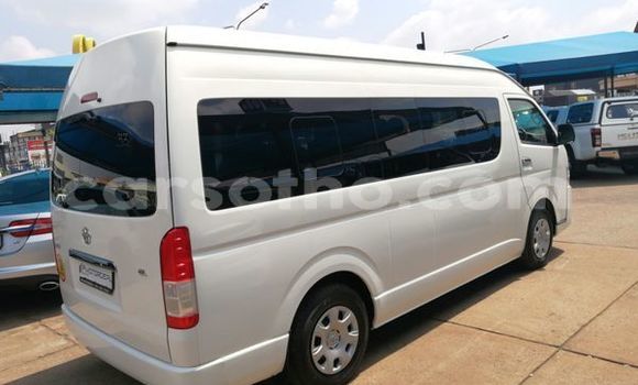 اشتري مستعمل Toyota Hiace White سيارة في Maputsoe في Leribe اشتري مستعمل Toyota Hiace White سيارة في Maputsoe في Leribe