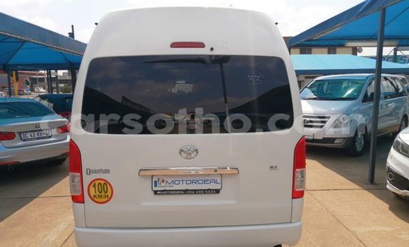 اشتري مستعمل Toyota Hiace White سيارة في Maputsoe في Leribe اشتري مستعمل Toyota Hiace White سيارة في Maputsoe في Leribe