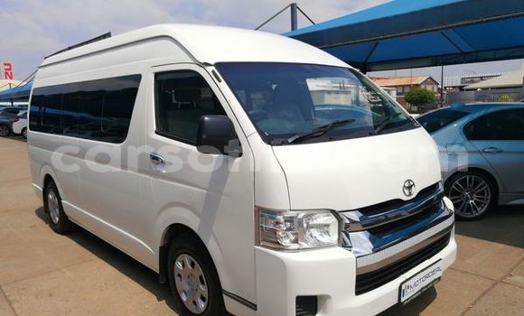 اشتري مستعمل Toyota Hiace White سيارة في Maputsoe في Leribe اشتري مستعمل Toyota Hiace White سيارة في Maputsoe في Leribe