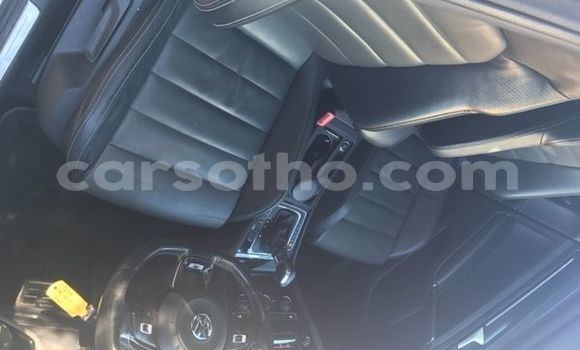 Buy Used Volkswagen Golf GTI White Car in Maputsoa in Leribe Buy Used Volkswagen Golf GTI White Car in Maputsoa in Leribe