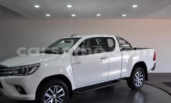 Acheter Occasion Voiture Toyota Hilux Blanc à Maseru, Maseru Acheter Occasion Voiture Toyota Hilux Blanc à Maseru, Maseru