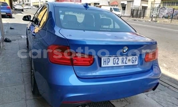 Sayi Na hannu BMW 3–Series Blue Mota in Roma a Maseru Sayi Na hannu BMW 3–Series Blue Mota in Roma a Maseru