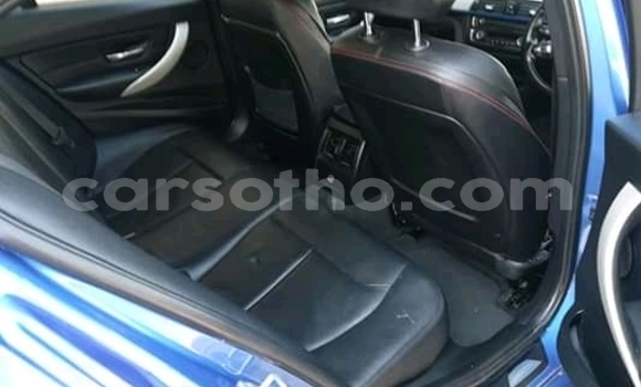 Sayi Na hannu BMW 3–Series Blue Mota in Roma a Maseru Sayi Na hannu BMW 3–Series Blue Mota in Roma a Maseru