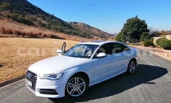 Sayi Na hannu Audi A6 White Mota in Maseru a Maseru Sayi Na hannu Audi A6 White Mota in Maseru a Maseru