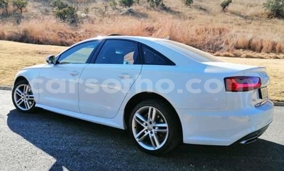 Sayi Na hannu Audi A6 White Mota in Maseru a Maseru Sayi Na hannu Audi A6 White Mota in Maseru a Maseru