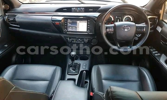 Acheter Occasion Voiture Toyota Hilux Blanc à Maseru, Maseru Acheter Occasion Voiture Toyota Hilux Blanc à Maseru, Maseru