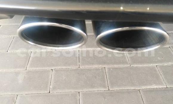 Buy Used Volkswagen Golf R White Car in Maseru in Maseru Buy Used Volkswagen Golf R White Car in Maseru in Maseru