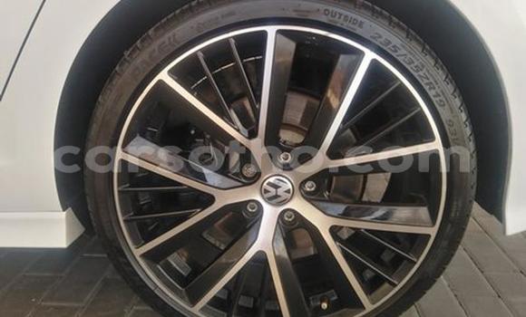Buy Used Volkswagen Golf R White Car in Maseru in Maseru Buy Used Volkswagen Golf R White Car in Maseru in Maseru