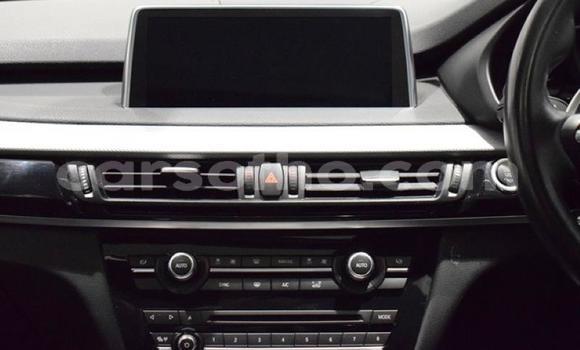 Sayi Na hannu BMW X5 White Mota in Maseru a Maseru Sayi Na hannu BMW X5 White Mota in Maseru a Maseru