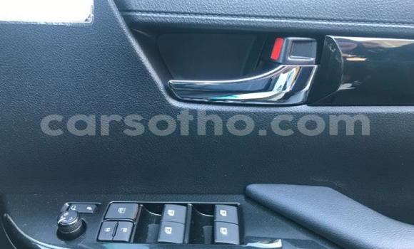 Buy Used Toyota Hilux Silver Car in Maseru in Maseru Buy Used Toyota Hilux Silver Car in Maseru in Maseru