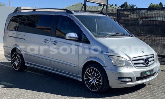 Acheter Occasion Voiture Mercedes-Benz Viano Gris à Maputsoe, Leribe Acheter Occasion Voiture Mercedes-Benz Viano Gris à Maputsoe, Leribe