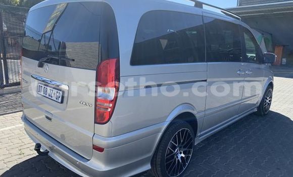 Acheter Occasion Voiture Mercedes-Benz Viano Gris à Maputsoe, Leribe Acheter Occasion Voiture Mercedes-Benz Viano Gris à Maputsoe, Leribe