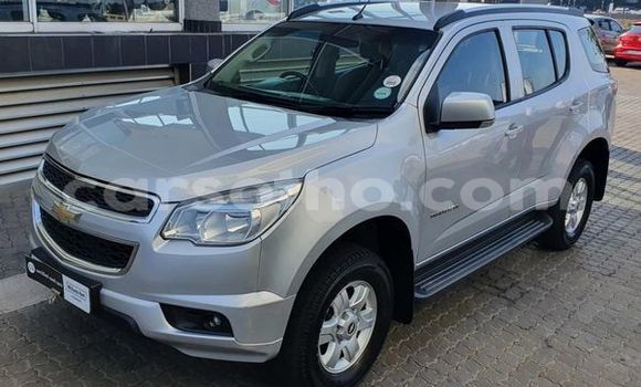 اشتري مستعمل Chevrolet TrailBlazer Silver سيارة في Maputsoa في Leribe اشتري مستعمل Chevrolet TrailBlazer Silver سيارة في Maputsoa في Leribe