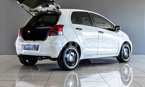Acheter Occasion Voiture Toyota Yaris Blanc à Maputsoe, Leribe Acheter Occasion Voiture Toyota Yaris Blanc à Maputsoe, Leribe