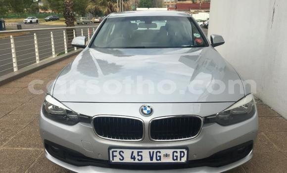 اشتري مستعمل BMW 3–Series Silver سيارة في Hlotse في Leribe اشتري مستعمل BMW 3–Series Silver سيارة في Hlotse في Leribe