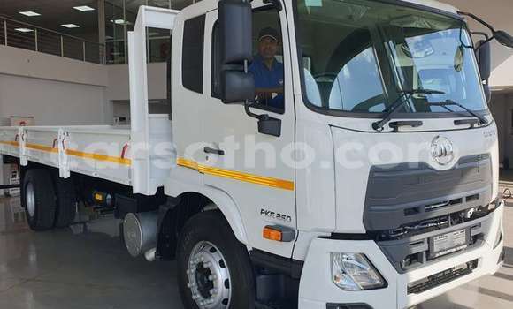 Acheter Occasion Voiture Nissan AD Blanc à Maputsoe, Leribe Acheter Occasion Voiture Nissan AD Blanc à Maputsoe, Leribe