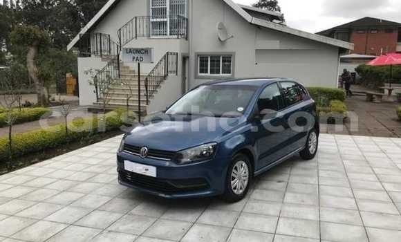 Acheter Occasion Voiture Volkswagen Polo Bleu à Maputsoa, Leribe Acheter Occasion Voiture Volkswagen Polo Bleu à Maputsoa, Leribe