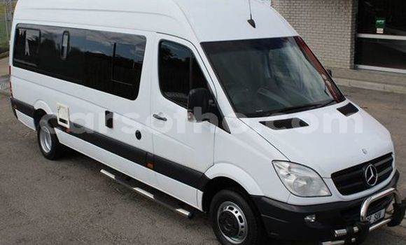 Sayi Na hannu Mercedes-Benz 190 SL White Mota in Maputsoa a Leribe Sayi Na hannu Mercedes-Benz 190 SL White Mota in Maputsoa a Leribe