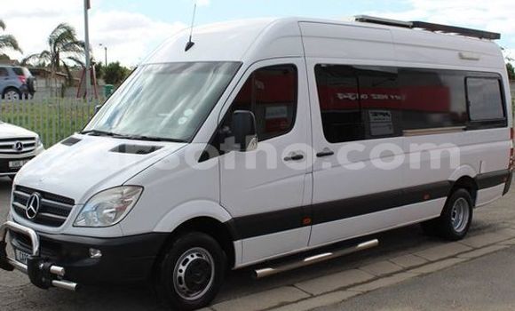 Sayi Na hannu Mercedes-Benz 190 SL White Mota in Maputsoa a Leribe Sayi Na hannu Mercedes-Benz 190 SL White Mota in Maputsoa a Leribe