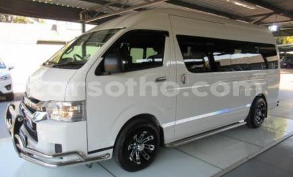 Acheter Occasion Voiture Toyota Hiace Vert à Hlotse, Leribe Acheter Occasion Voiture Toyota Hiace Vert à Hlotse, Leribe