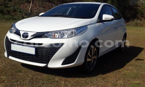 Acheter Occasion Voiture Toyota Yaris Blanc à Maseru, Maseru Acheter Occasion Voiture Toyota Yaris Blanc à Maseru, Maseru