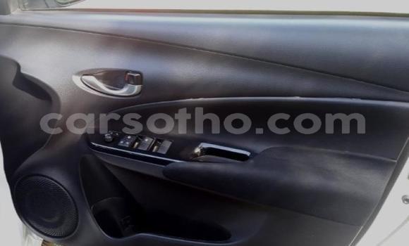 Acheter Occasion Voiture Toyota Yaris Blanc à Maseru, Maseru Acheter Occasion Voiture Toyota Yaris Blanc à Maseru, Maseru