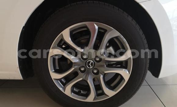 Acheter Occasion Voiture Mazda Mazda 2 Blanc à Maseru, Maseru Acheter Occasion Voiture Mazda Mazda 2 Blanc à Maseru, Maseru