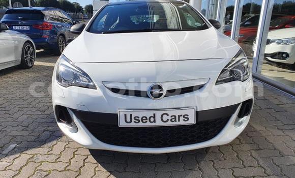 Buy Used Opel Corsa White Car in Maseru in Maseru Buy Used Opel Corsa White Car in Maseru in Maseru