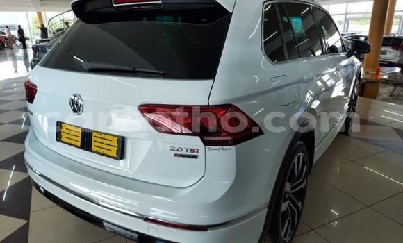 Acheter Occasion Voiture Volkswagen Tiguan Blanc à Maseru, Maseru Acheter Occasion Voiture Volkswagen Tiguan Blanc à Maseru, Maseru