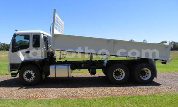 Acheter Occasion Utilitaire Isuzu FVZ Blanc à Maseru, Maseru Acheter Occasion Utilitaire Isuzu FVZ Blanc à Maseru, Maseru