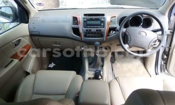 Buy Used Toyota Fortuner Silver Car in Maseru in Maseru Buy Used Toyota Fortuner Silver Car in Maseru in Maseru
