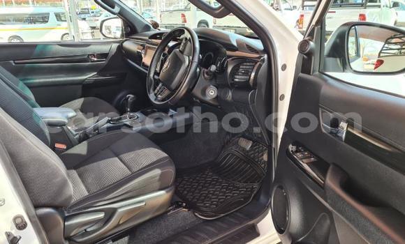 Acheter Occasion Voiture Toyota Hilux Blanc à Maseru, Maseru Acheter Occasion Voiture Toyota Hilux Blanc à Maseru, Maseru