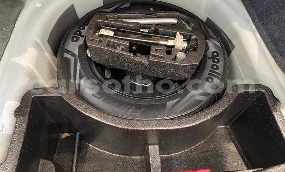 Acheter Occasion Voiture Volkswagen Polo Blanc à Maseru, Maseru Acheter Occasion Voiture Volkswagen Polo Blanc à Maseru, Maseru