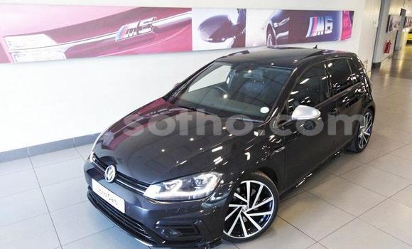 Buy Used Volkswagen Golf R Black Car in Maseru in Maseru Buy Used Volkswagen Golf R Black Car in Maseru in Maseru