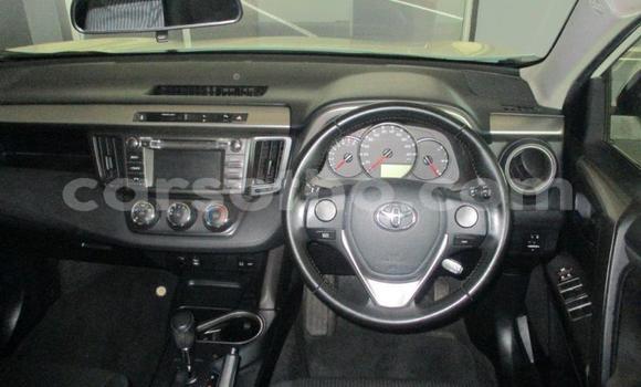 Buy Used Toyota RAV4 White Car in Maseru in Maseru Buy Used Toyota RAV4 White Car in Maseru in Maseru