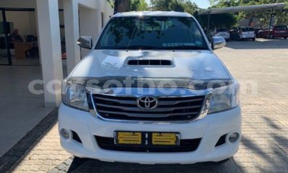 Acheter Occasion Voiture Toyota Hilux Blanc à Maseru, Maseru Acheter Occasion Voiture Toyota Hilux Blanc à Maseru, Maseru