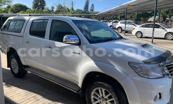 Acheter Occasion Voiture Toyota Hilux Blanc à Maseru, Maseru Acheter Occasion Voiture Toyota Hilux Blanc à Maseru, Maseru