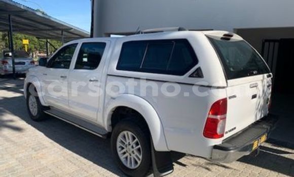 Acheter Occasion Voiture Toyota Hilux Blanc à Maseru, Maseru Acheter Occasion Voiture Toyota Hilux Blanc à Maseru, Maseru