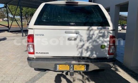 Acheter Occasion Voiture Toyota Hilux Blanc à Maseru, Maseru Acheter Occasion Voiture Toyota Hilux Blanc à Maseru, Maseru