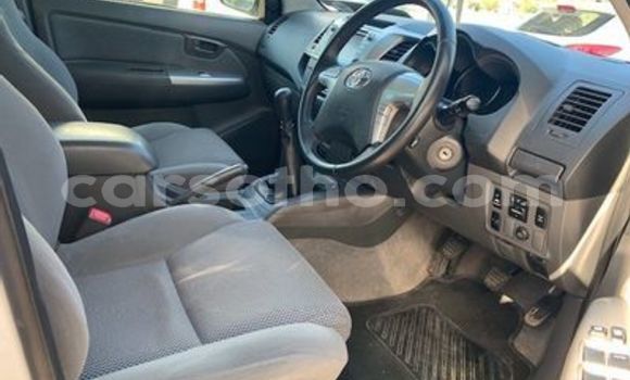 Acheter Occasion Voiture Toyota Hilux Blanc à Maseru, Maseru Acheter Occasion Voiture Toyota Hilux Blanc à Maseru, Maseru