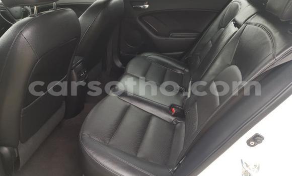 Buy Used Kia Cerato White Car in Maseru in Maseru Buy Used Kia Cerato White Car in Maseru in Maseru