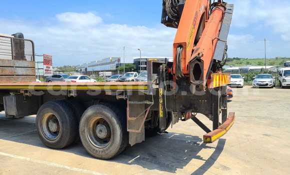 اشتري مستعمل Mercedes‒Benz Truck White شاحنة في Maseru في Maseru اشتري مستعمل Mercedes‒Benz Truck White شاحنة في Maseru في Maseru