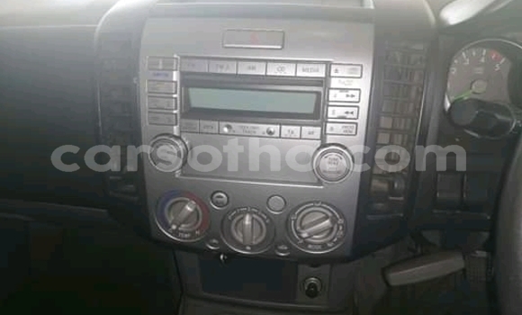 Sayi Na hannu Isuzu KB Other Mota in Maseru a Maseru Sayi Na hannu Isuzu KB Other Mota in Maseru a Maseru