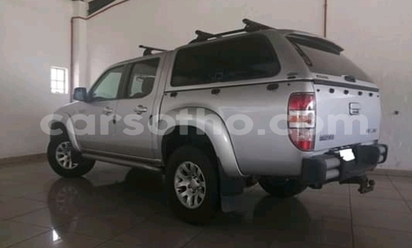 Sayi Na hannu Isuzu KB Other Mota in Maseru a Maseru Sayi Na hannu Isuzu KB Other Mota in Maseru a Maseru