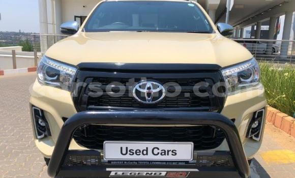Buy Used Toyota Hilux Brown Car in Maseru in Maseru Buy Used Toyota Hilux Brown Car in Maseru in Maseru