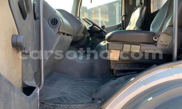 Sayi Na hannu Mercedes‒Benz 2628 White Babbar mota in Maseru a Maseru Sayi Na hannu Mercedes‒Benz 2628 White Babbar mota in Maseru a Maseru