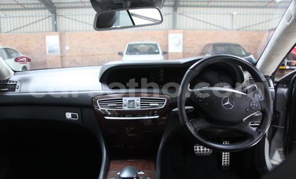 Acheter Occasion Voiture Mercedes-Benz C–Class Gris à Maseru, Maseru Acheter Occasion Voiture Mercedes-Benz C–Class Gris à Maseru, Maseru