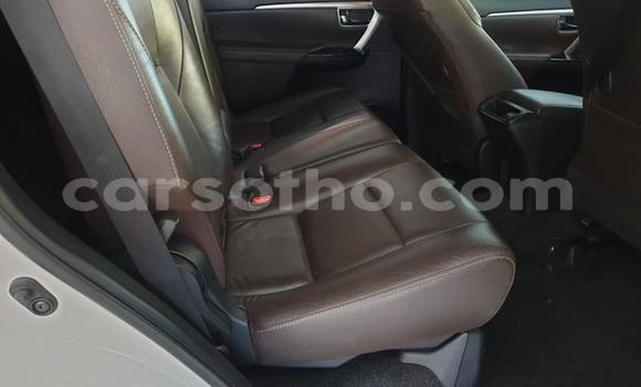 Buy Used Toyota Fortuner White Car in Maseru in Maseru Buy Used Toyota Fortuner White Car in Maseru in Maseru