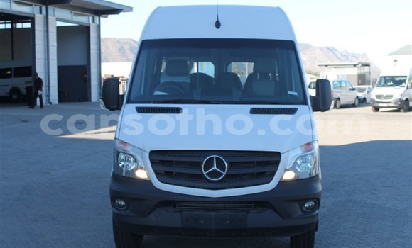 Medium with watermark mercedes benz sprinter butha buthe quthing 20056